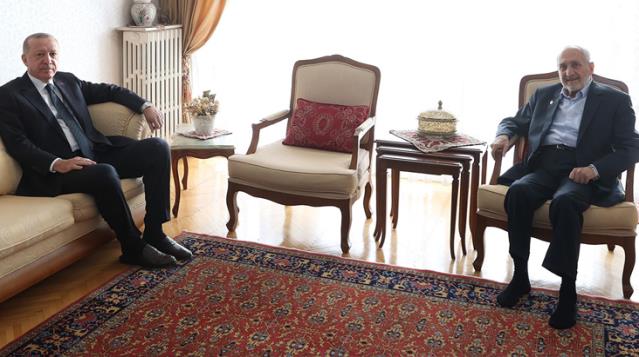 Cumhurbaşkanı Erdoğan, Oğuzhan Asiltürk ile görüşmesine ilişkin bilgi verdi: İttifak meselesini konuştuk