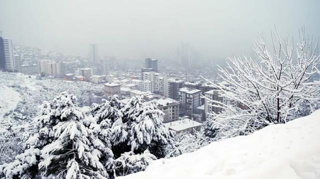 Meteoroloji'den İstanbul'da 1987'de olduğu gibi 1 metre kar yağacak söylentilerine yanıt: O kış bu kış değil