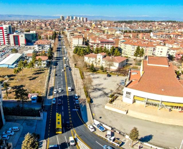 Malatya'da İstasyon Caddesi yenilendi