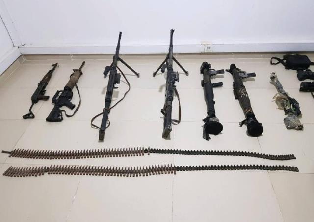 PKK'nın 13 vatandaşımızı şehit ettiği mağarada çok sayıda silah ve mühimmat ele geçirildi