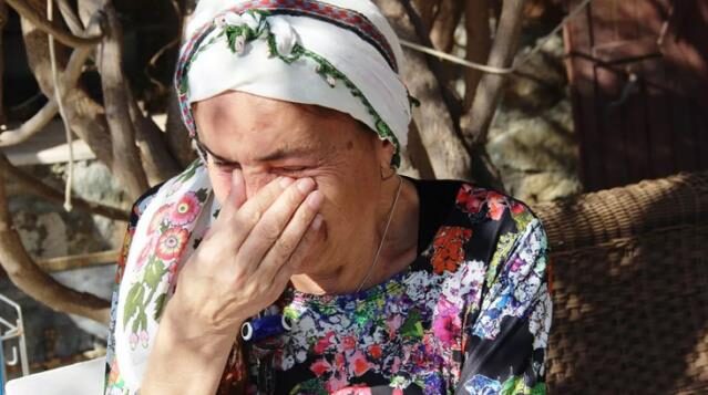 Tüm mal varlığını satıp köye yerleşen manken Bilun Dohmen, ağlaya ağlaya köy hayatını bıraktı