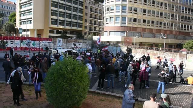 Son dakika haberleri | Lübnan'da hayat koşulları ve doların yükselmesine karşı protestolar sürüyor