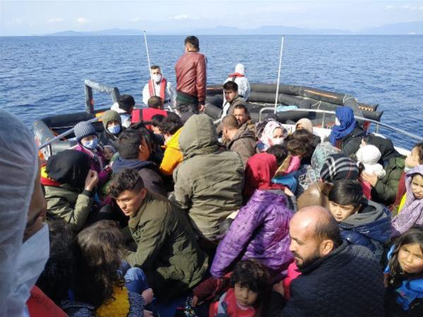 Seferihisar açıklarında 59 kaçak göçmen kurtarıldı