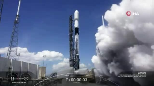 – SpaceX, 60 adet Starlink uydusunu daha yörüngeye başarılı şekilde yolladı