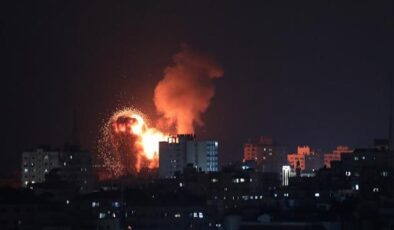 İsrail Gazze’ye yeni saldırı düzenledi, Hamas Tel Aviv’e 130 roket attı