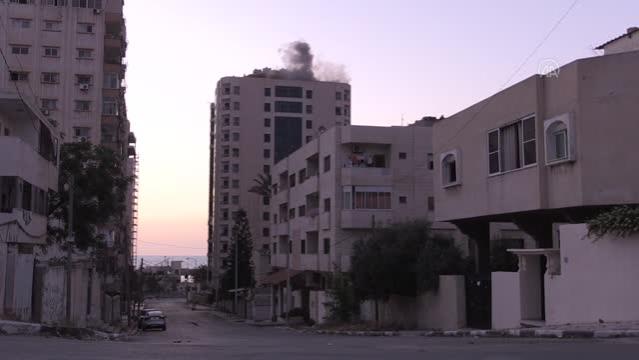 İsrail'in Gazze'ye hava saldırıları sürüyor (3)