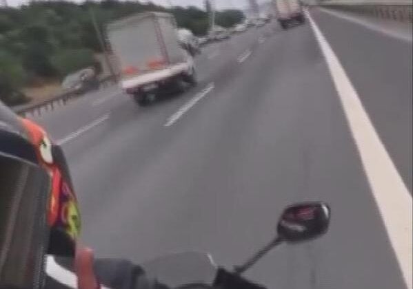 Son dakika haberi… Tünelin duvarına çarpan motosikletli öldü, arkadaşı yaralandı (2)