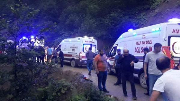 Giresun'da yolcu minibüsü şarampole devrildi: 1 ölü, 10 yaralı
