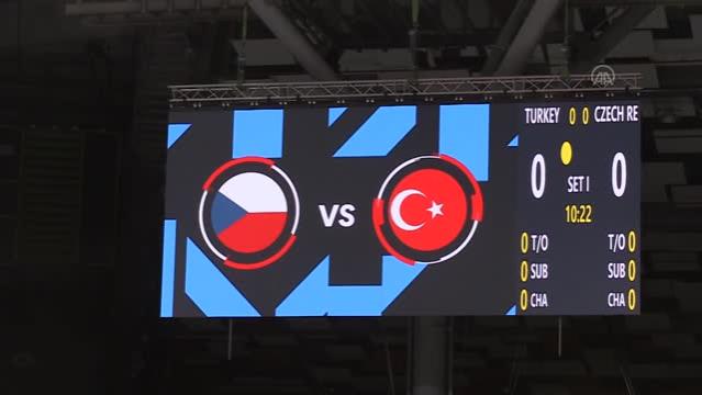 A Milli Kadın Voleybol Takımı, 2021 Avrupa Şampiyonası son 16 turunda Çekya'yı 3-1 yenerek çeyrek finale yükseldi