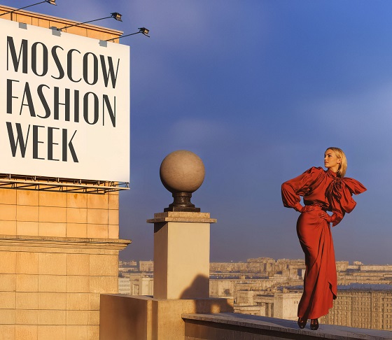 Moskova Moda Haftası başladı: Türk modası parlıyor